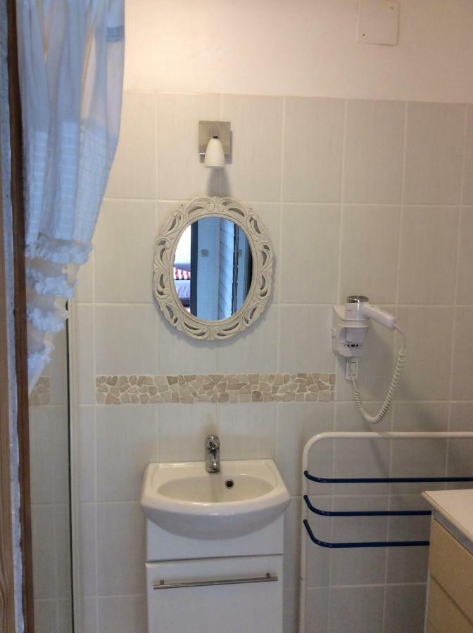 Appartement En Rez De Villa Beausite Mandelieu Exteriér fotografie